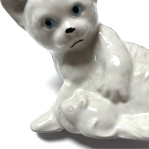 Vintage Ceramic Cat with Mouse Brazil